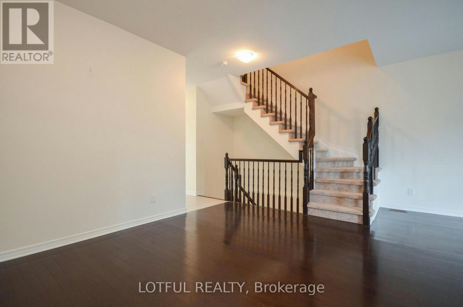 62 Dundalk Private, Ottawa, ON, K2J 4X6 - 9