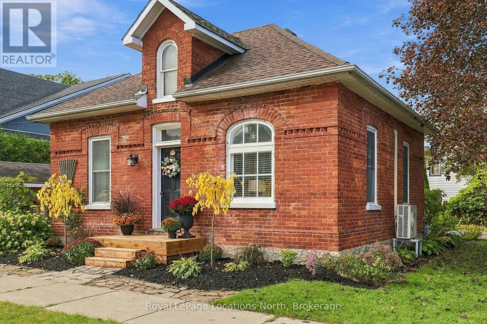 264 Saint Paul Street, Collingwood, ON, L9Y 3P7