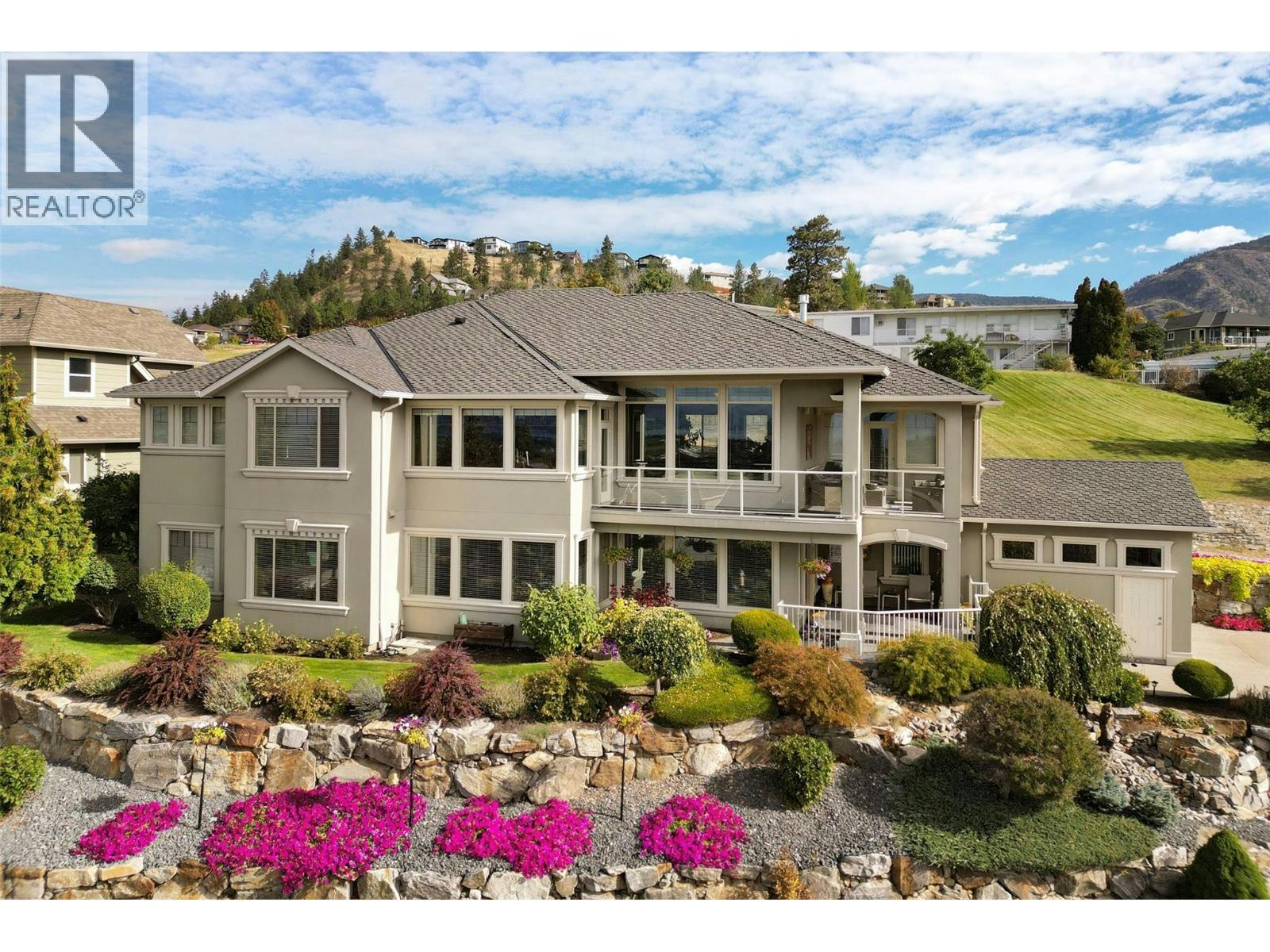 1095 Hume Avenue, Kelowna, BC, V1P 1P2