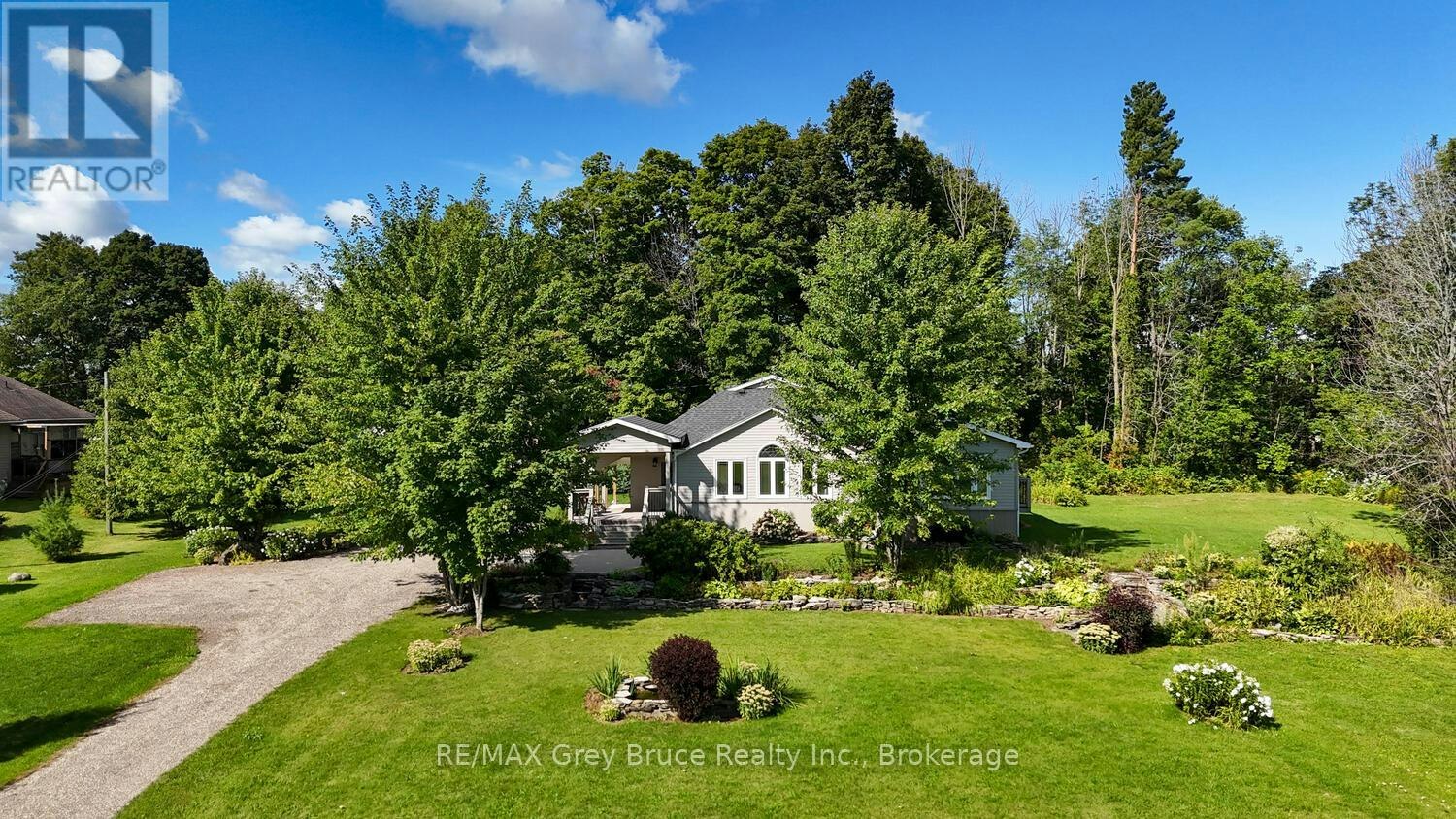 106 Drive In Crescent, Georgian Bluffs, ON, N4K 5N7