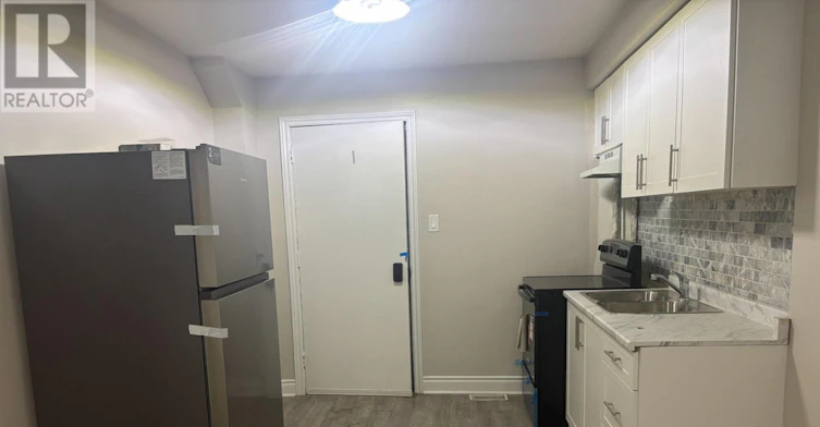 MAIN-511 Oakwood Avenue, Toronto, ON, M6E 2W9 - 2