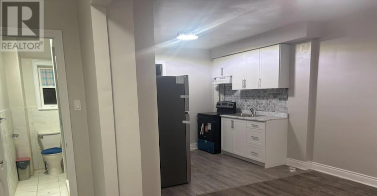 MAIN-511 Oakwood Avenue, Toronto, ON, M6E 2W9 - 4
