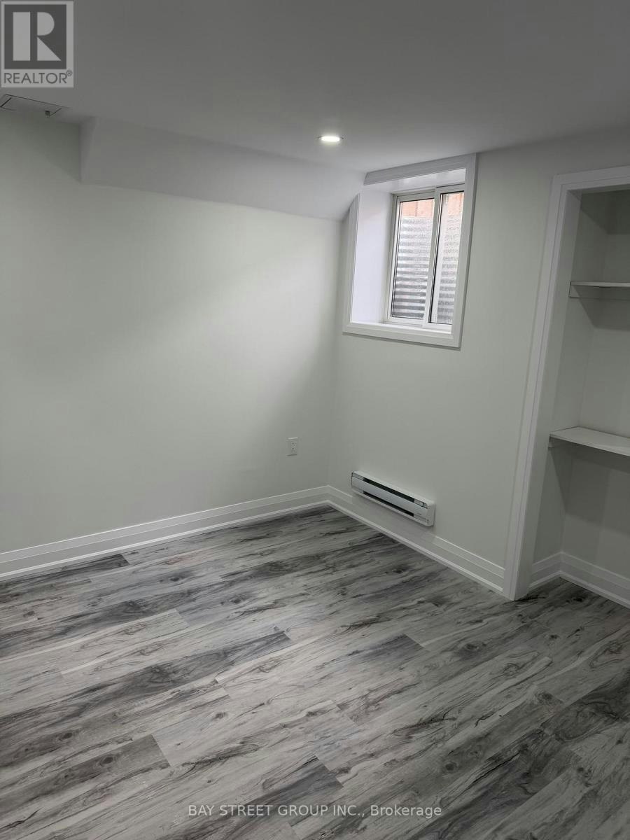 BASEMENT APPARTMENT-2918 Scotch Pine Lane, Pickering, ON, L1X 0N9 - 13