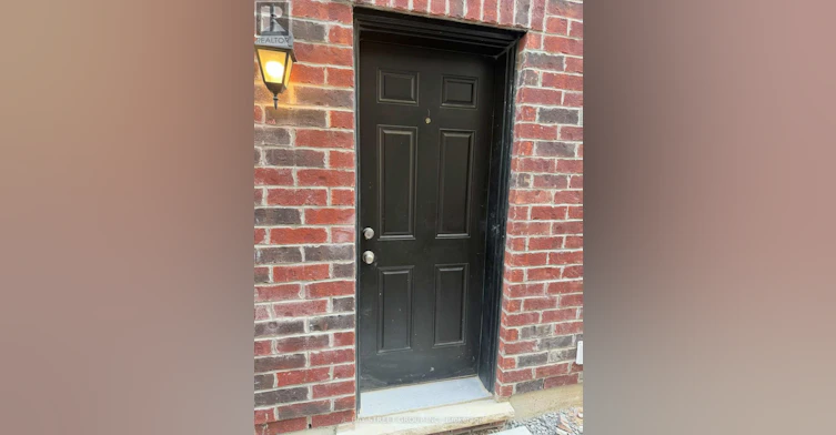 BASEMENT APPARTMENT-2918 Scotch Pine Lane, Pickering, ON, L1X 0N9