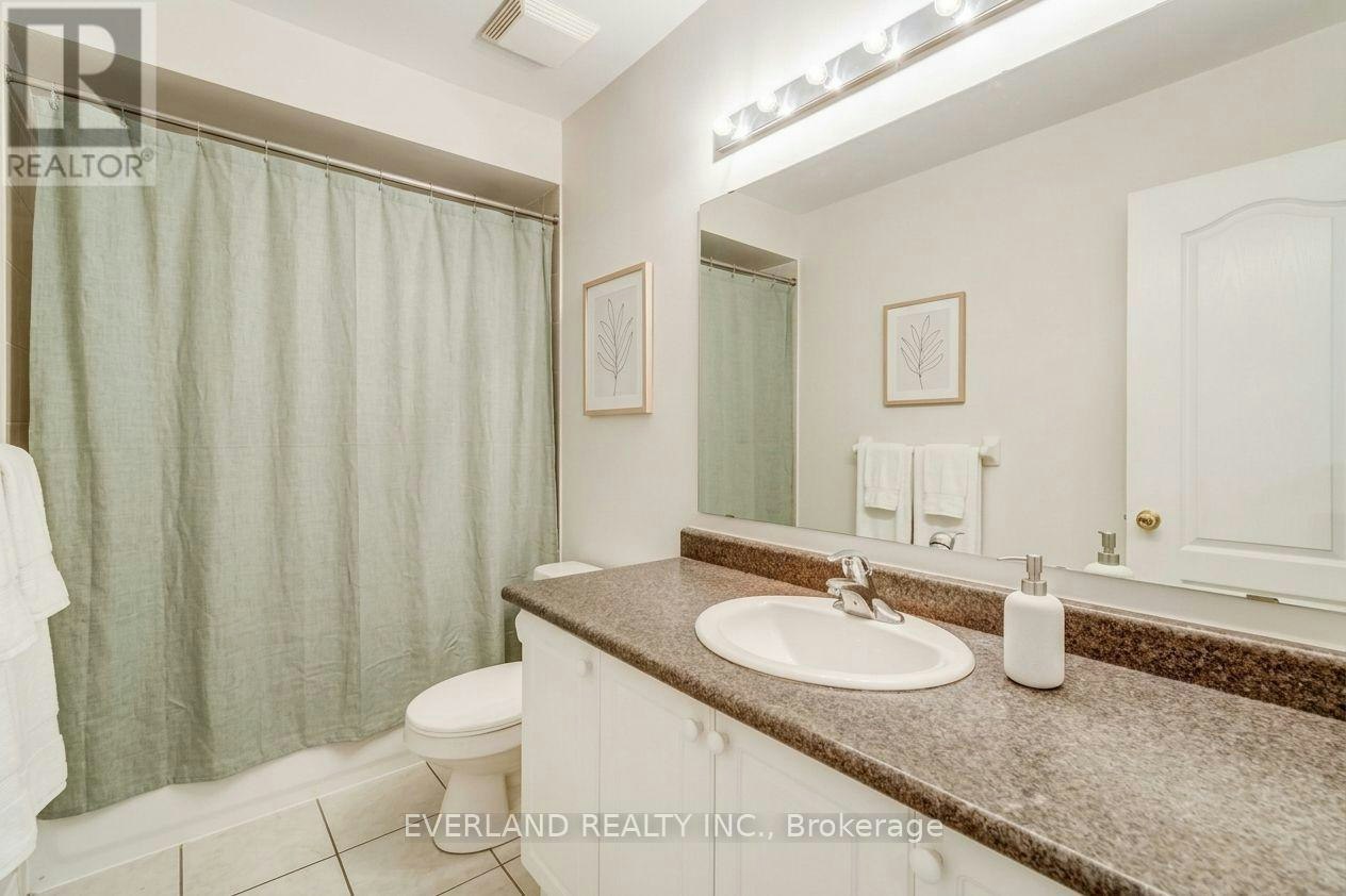 31 Marshview Avenue, Aurora, ON, L4G 7W5 - 14