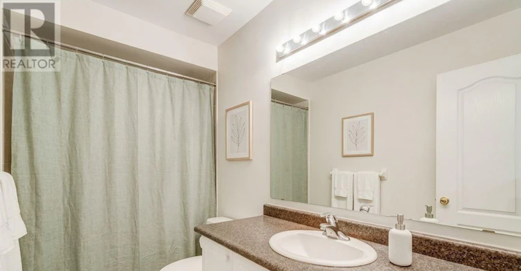 31 Marshview Avenue, Aurora, ON, L4G 7W5 - 14