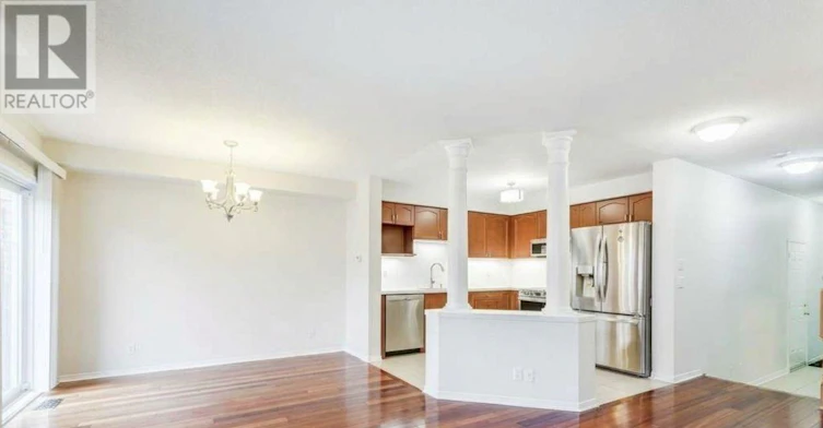 31 Marshview Avenue, Aurora, ON, L4G 7W5