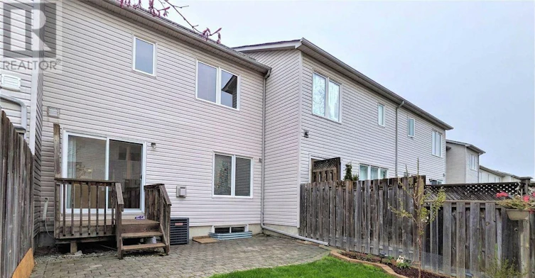 31 Marshview Avenue, Aurora, ON, L4G 7W5 - 17