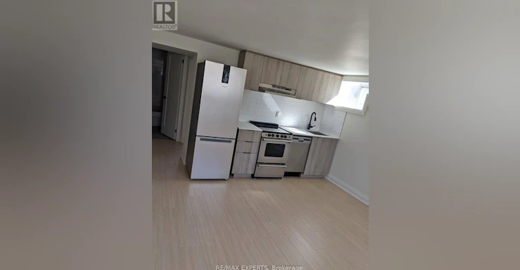 BSMT-41 Gort Avenue, Toronto, ON, M8W 3Y7