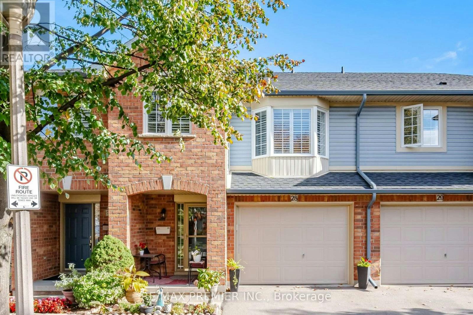 28-311 8 Highway, Hamilton, ON, L8G 5G5