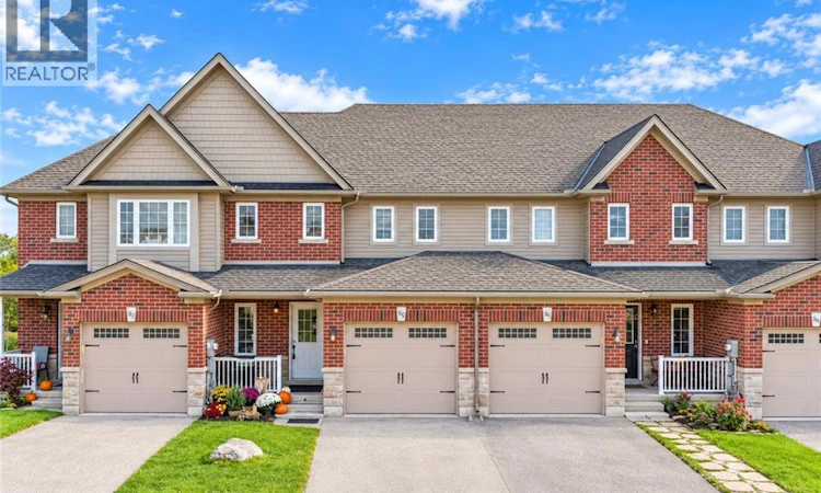 639 Crawford Crescent