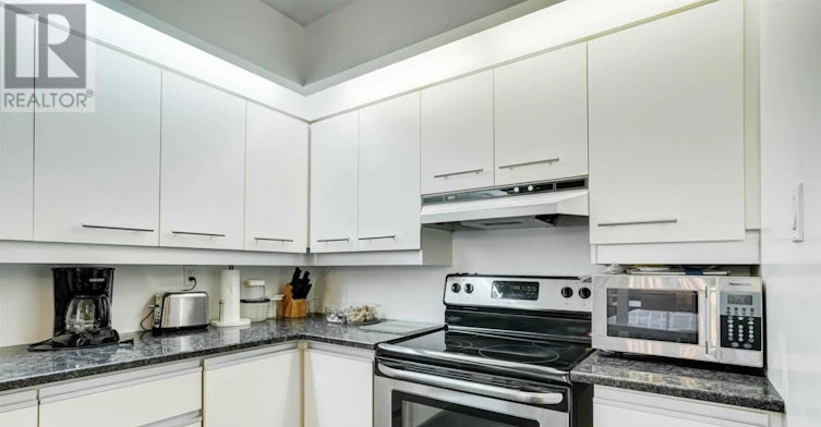 1206-110 Bloor Street W, Toronto, ON, M5S 2W7 - 25