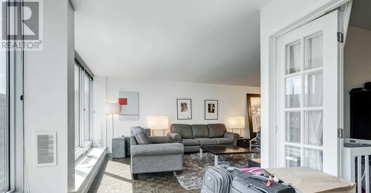 1206-110 Bloor Street W, Toronto, ON, M5S 2W7 - 14