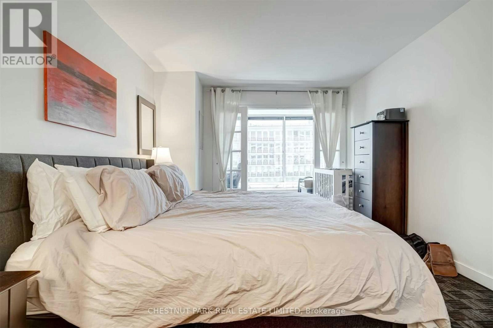1206-110 Bloor Street W, Toronto, ON, M5S 2W7 - 28