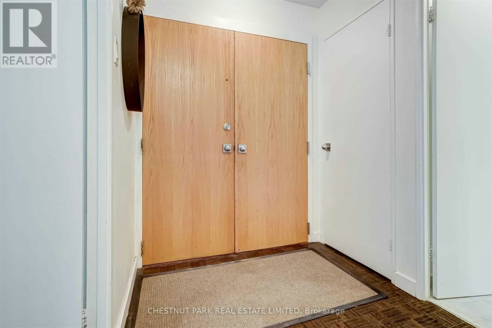1206-110 Bloor Street W, Toronto, ON, M5S 2W7 - 5