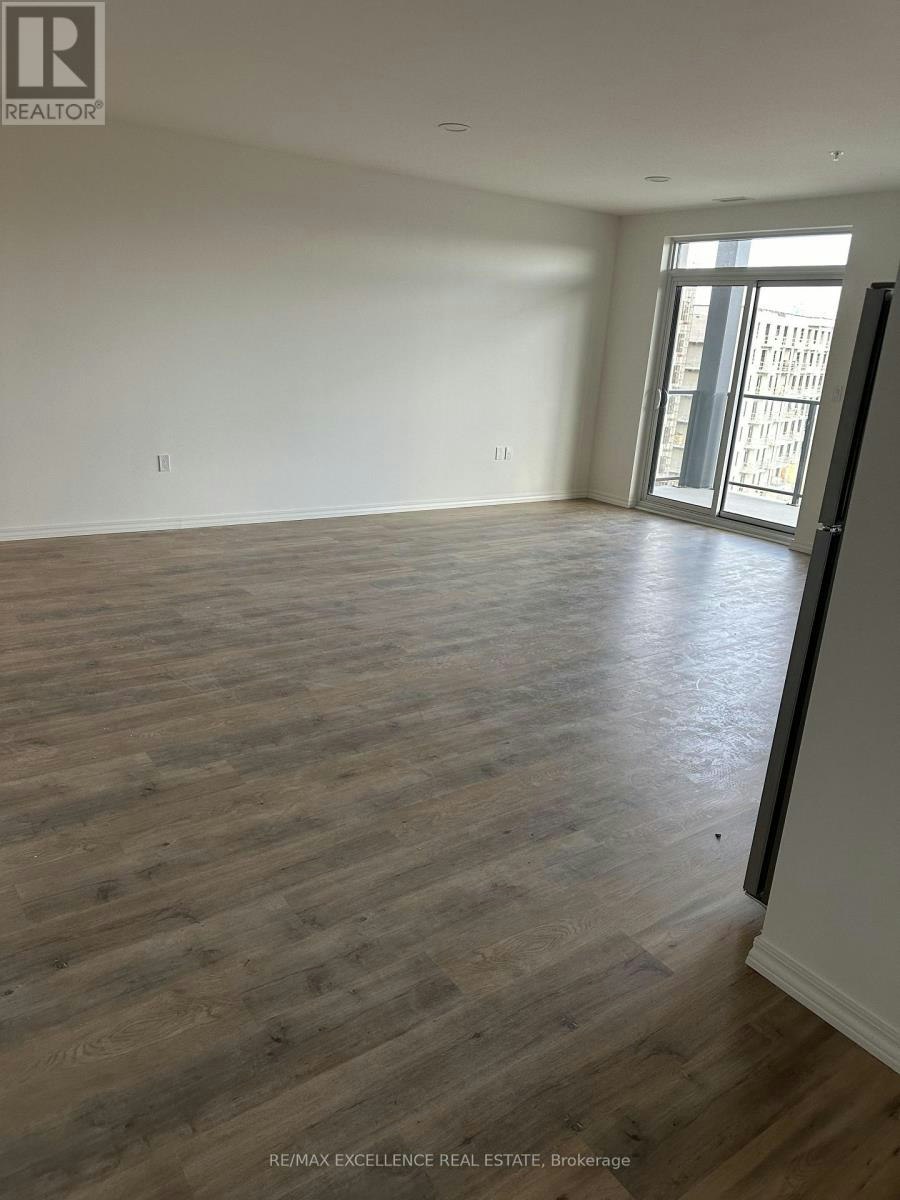 1098 Paisley Road, Guelph, ON, N1K 0E3 - 2