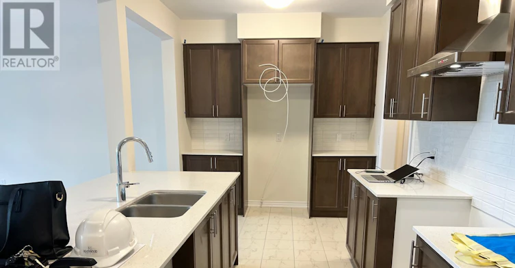 268 Broadacre Drive, Kitchener, ON, N2R 0S6 - 4