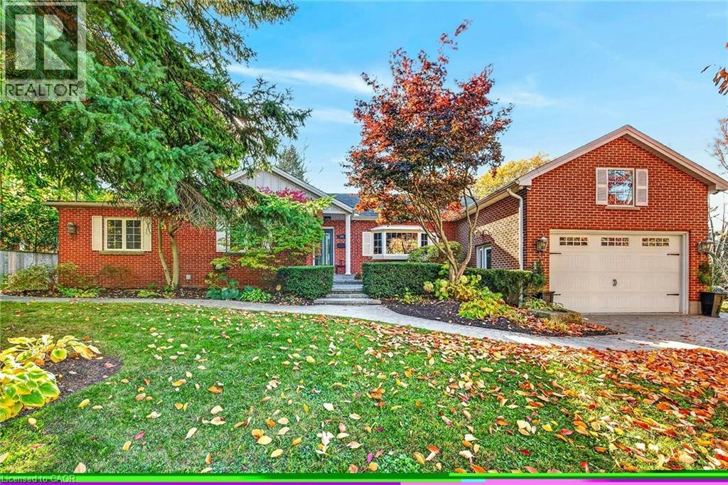 102 Lovers Lane, Hamilton, ON, L9G 1G7