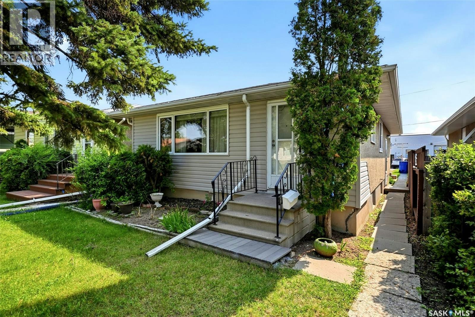 273 Angus Street, Regina, SK, S4R 3K5