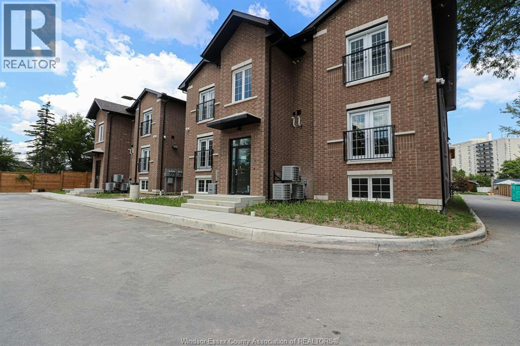 103-233 Watson, Windsor, ON, N8S 3R8 - 2