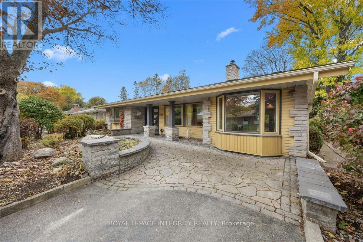2656 Marble Crescent, Ottawa, ON, K1V 8L8