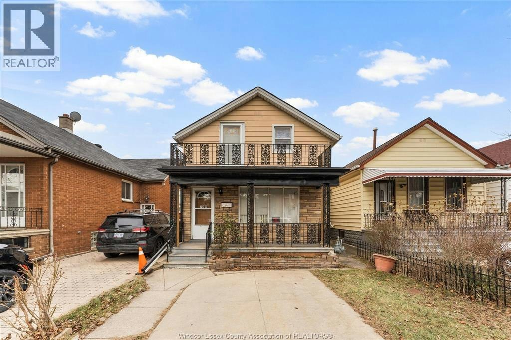 749 Glengarry Avenue, Windsor, ON, N9A 1R4