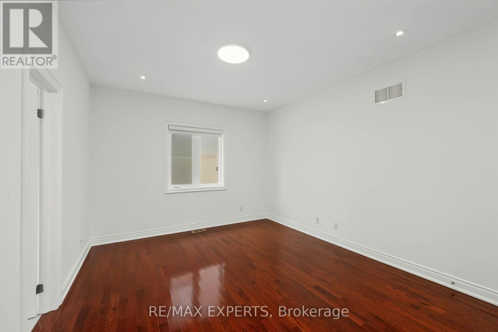 12 Sweet Valerie Court, Vaughan, ON, L6A 0C6 - 33