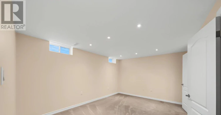 12 Sweet Valerie Court, Vaughan, ON, L6A 0C6 - 40