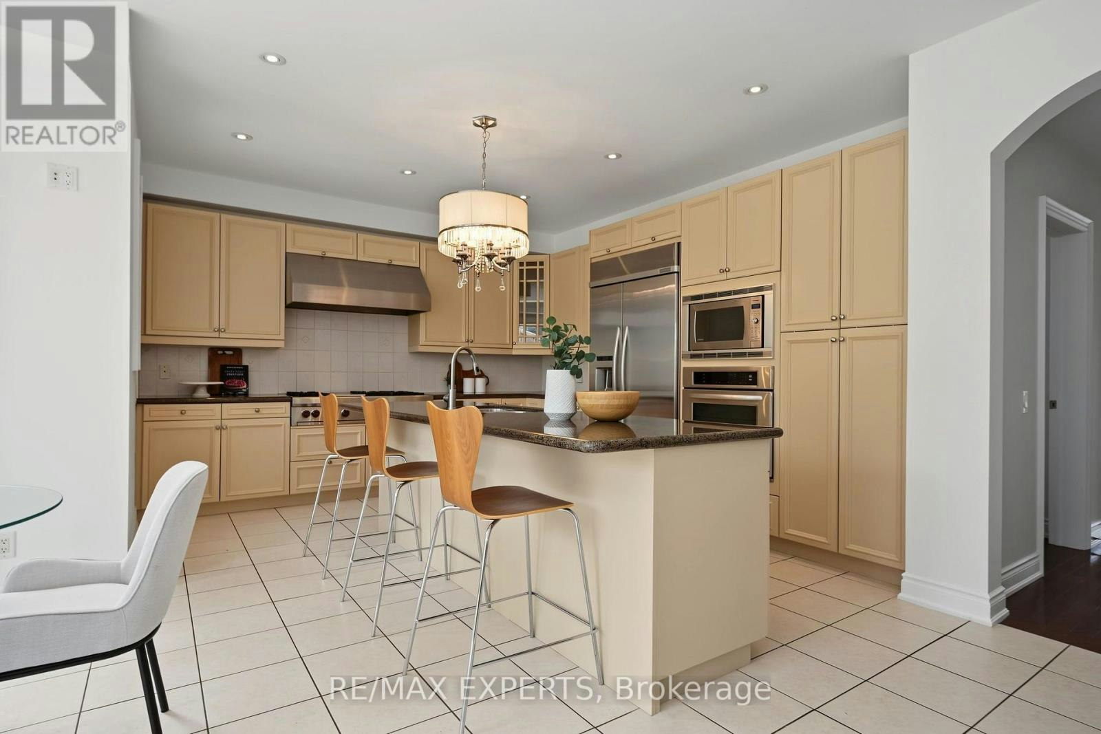 12 Sweet Valerie Court, Vaughan, ON, L6A 0C6 - 14