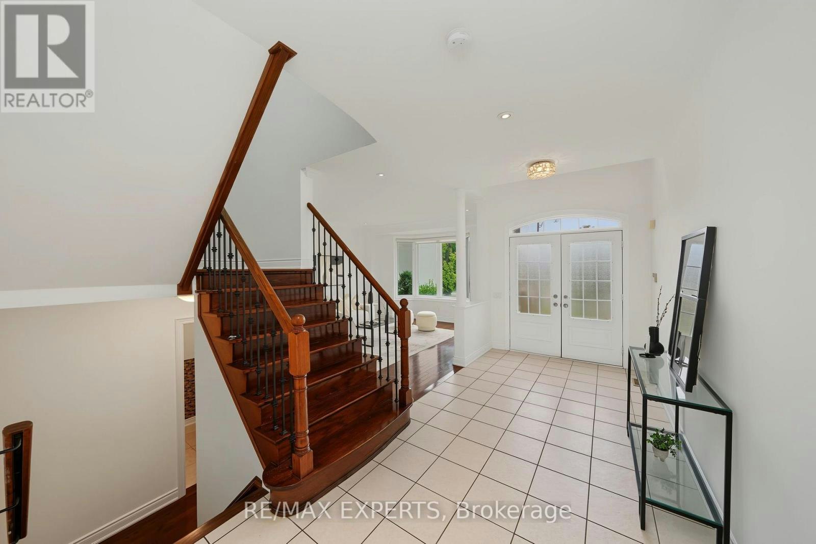 12 Sweet Valerie Court, Vaughan, ON, L6A 0C6 - 4