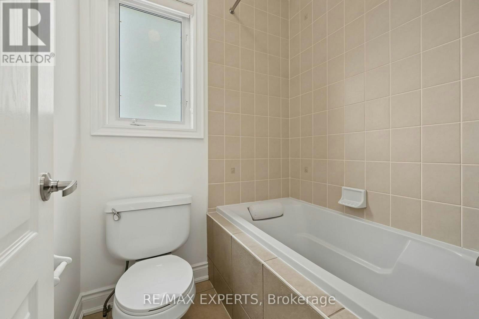 12 Sweet Valerie Court, Vaughan, ON, L6A 0C6 - 32