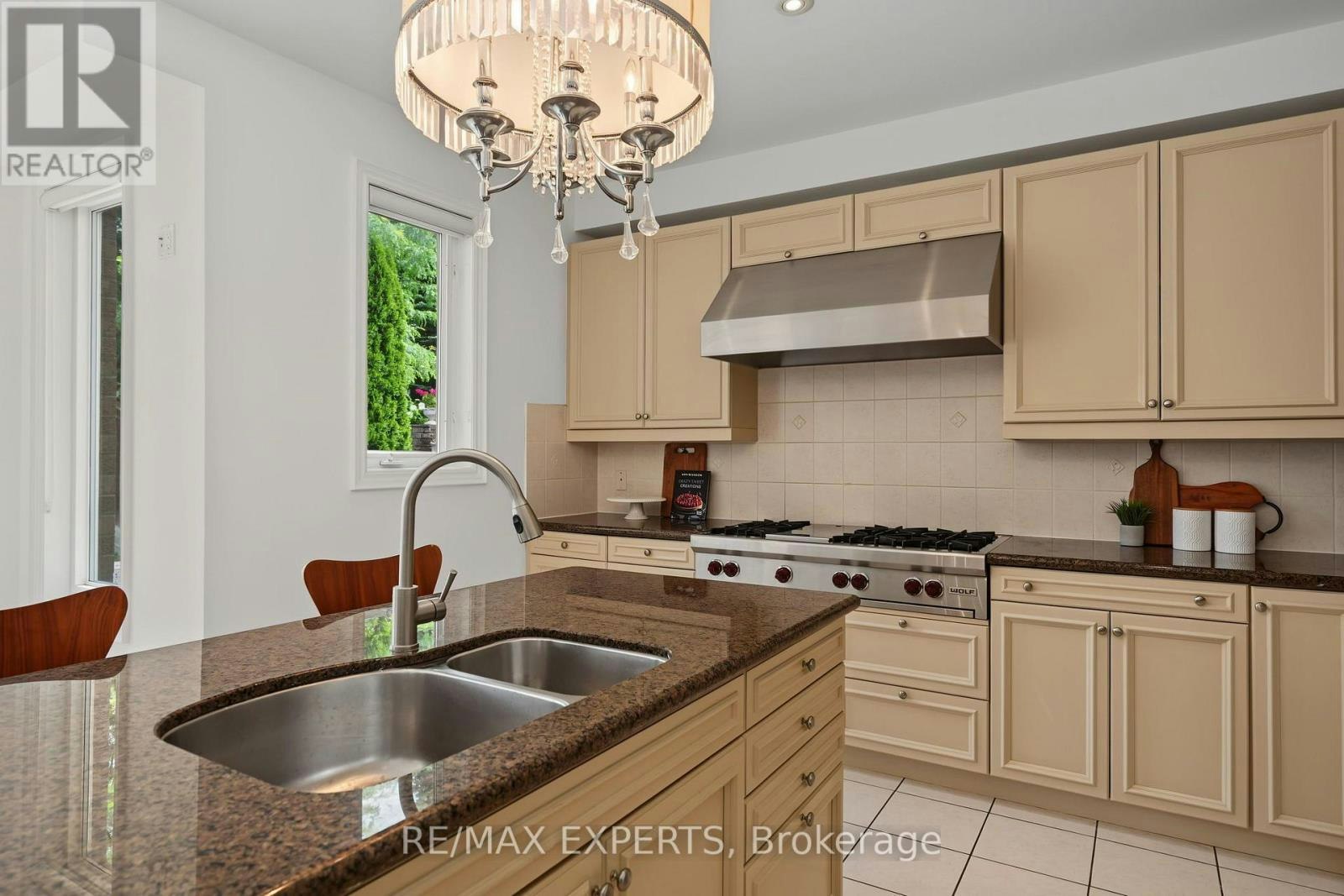 12 Sweet Valerie Court, Vaughan, ON, L6A 0C6 - 15