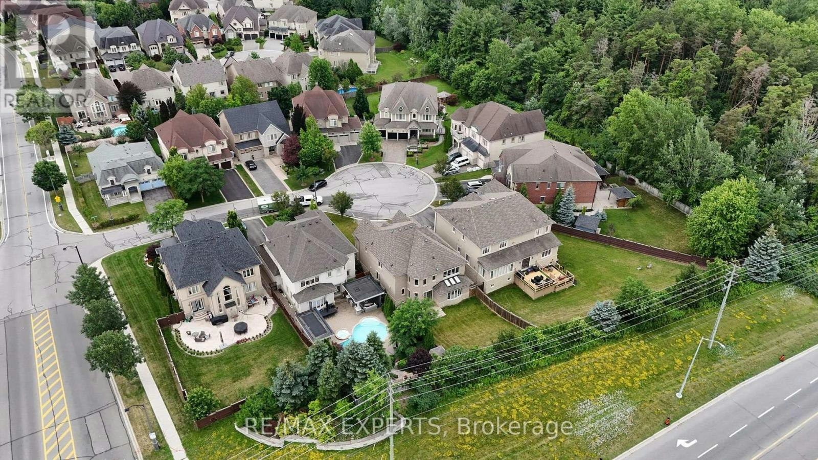 12 Sweet Valerie Court, Vaughan, ON, L6A 0C6 - 48
