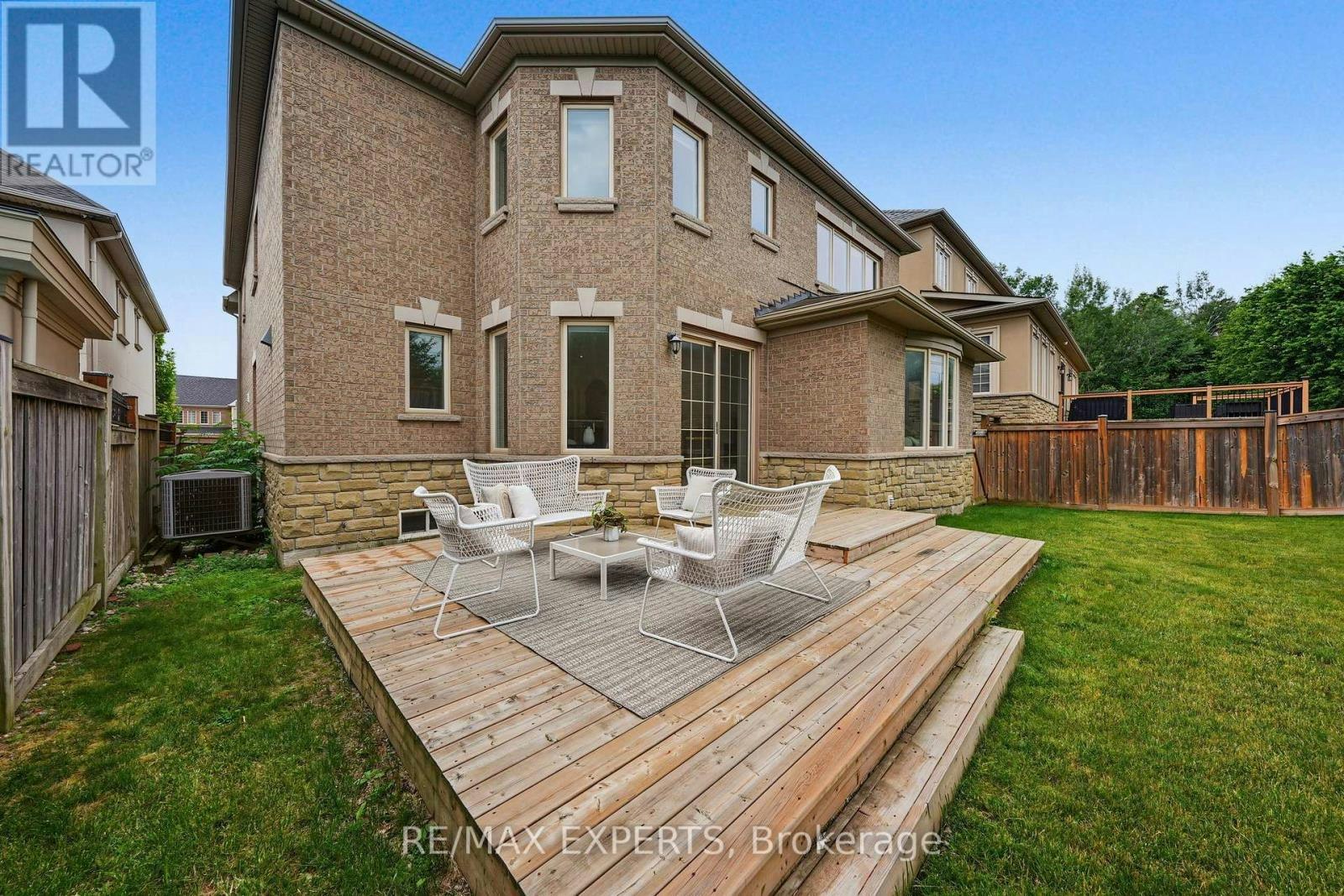 12 Sweet Valerie Court, Vaughan, ON, L6A 0C6 - 44