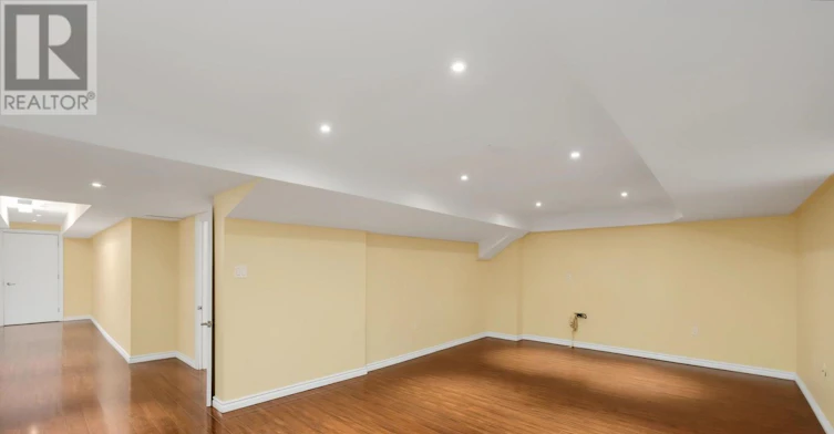12 Sweet Valerie Court, Vaughan, ON, L6A 0C6 - 37