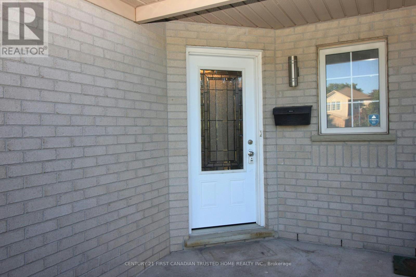 199 Emerald Road, London, ON, N6M 1J3 - 4