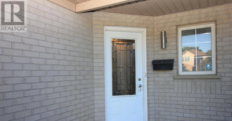 199 Emerald Road, London, ON, N6M 1J3 - 4