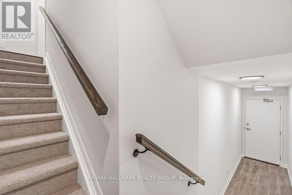11-201 Glenroy Gilbert Drive, Ottawa, ON, K2J 7N7 - 3