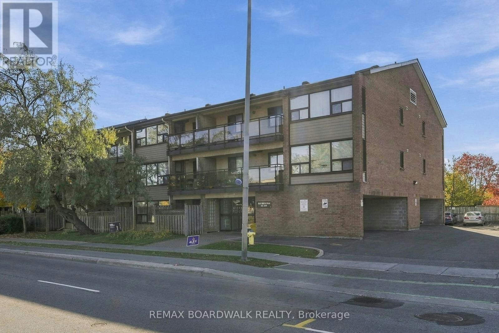 204-1490 Heron Road, Ottawa, ON, K1V 6A5