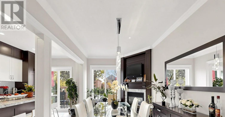 31 Rocksprings Avenue, Richmond Hill, ON, L4S 1R2 - 12