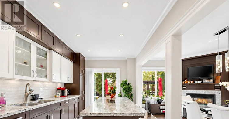 31 Rocksprings Avenue, Richmond Hill, ON, L4S 1R2 - 10