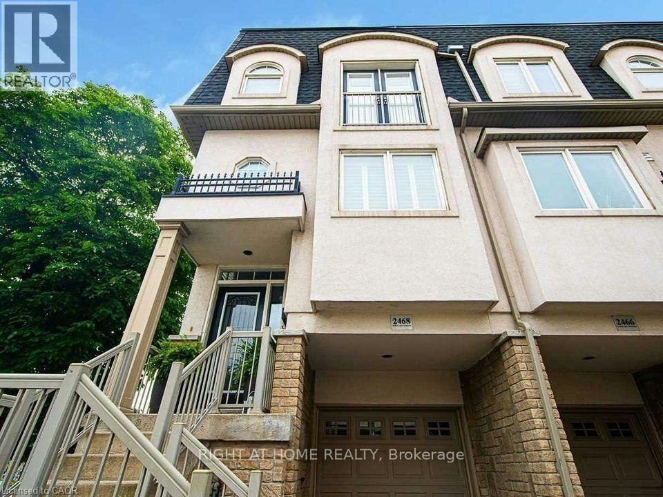 2468 Scholars Common, Burlington, ON, L7P 2W2