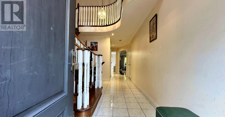 5929 Leeside Crescent, Mississauga, ON, L5M 5L8 - 2