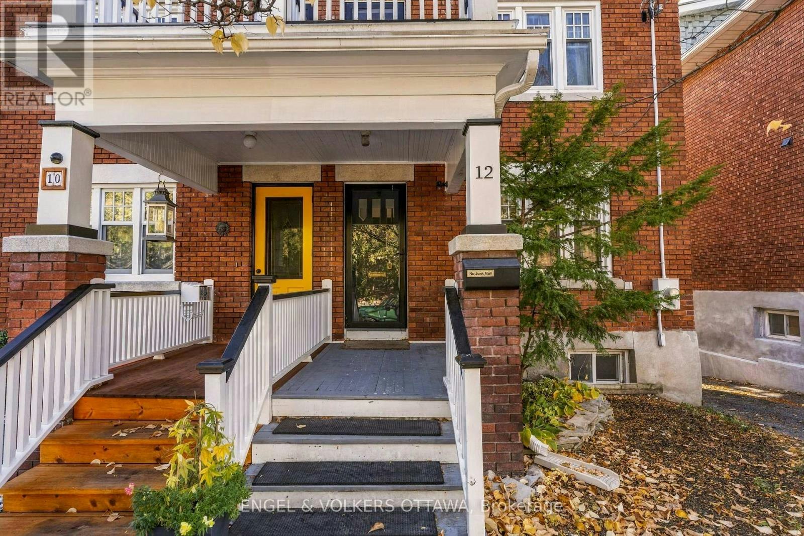 12 Clarey Avenue, Ottawa, ON, K1S 2R7 - 2