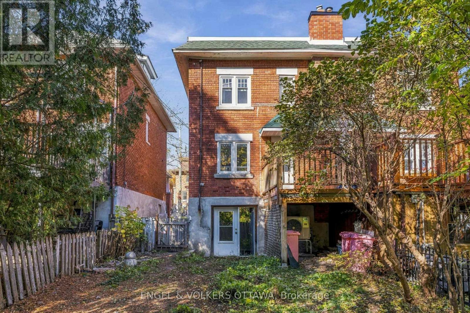 12 Clarey Avenue, Ottawa, ON, K1S 2R7 - 33