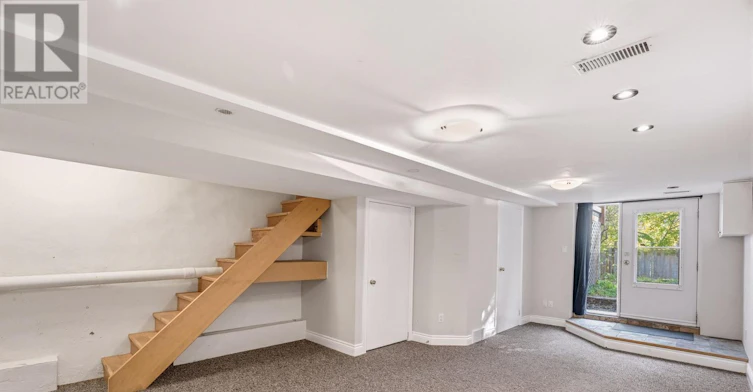 12 Clarey Avenue, Ottawa, ON, K1S 2R7 - 29