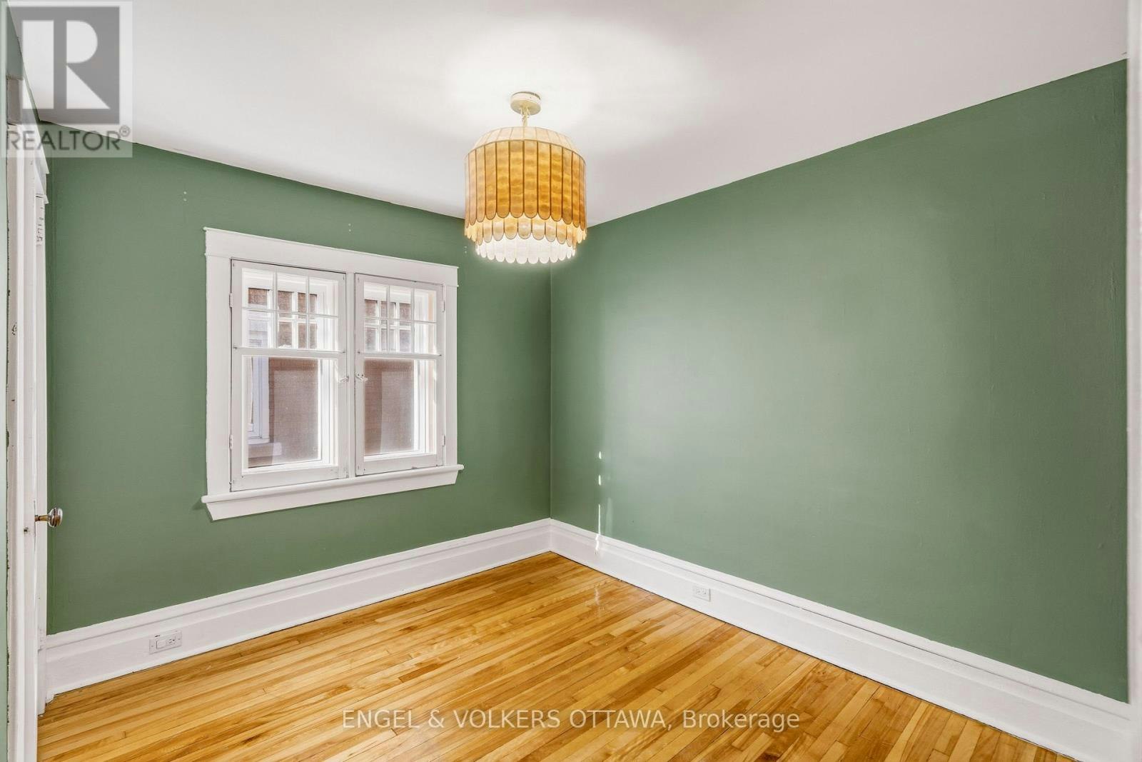 12 Clarey Avenue, Ottawa, ON, K1S 2R7 - 24