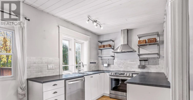 12 Clarey Avenue, Ottawa, ON, K1S 2R7 - 13