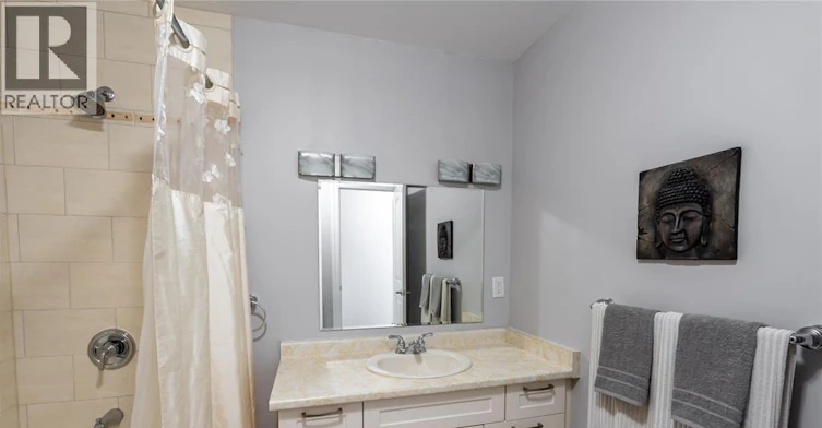 211-1550 Venetian Boulevard, Point Edward, ON, N7T 0A4 - 19