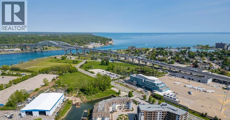 211-1550 Venetian Boulevard, Point Edward, ON, N7T 0A4 - 29